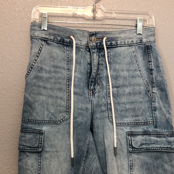 American Eagle jeans Women's size 0 Regular 1977 cargo denim jean elastic cuffs - Picture 4 of 15